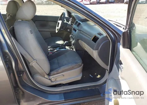 2012 Ford Fusion Se z USA, uszkodzony, nr VIN 3FAHP0HA2CR376379